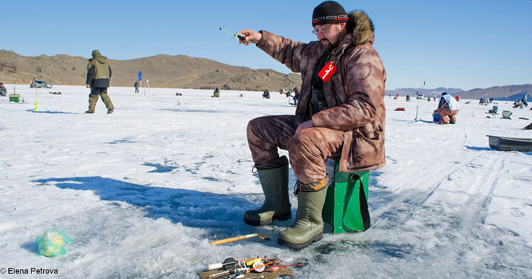 Сколько стоит аренда домов у водоемов для зимней рыбалки в регионах России?